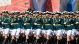Auch ein Regiment aus Frauen durfte in diesem Jahr nicht fehlen. 