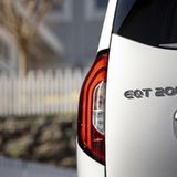 Mercedes EQT 200