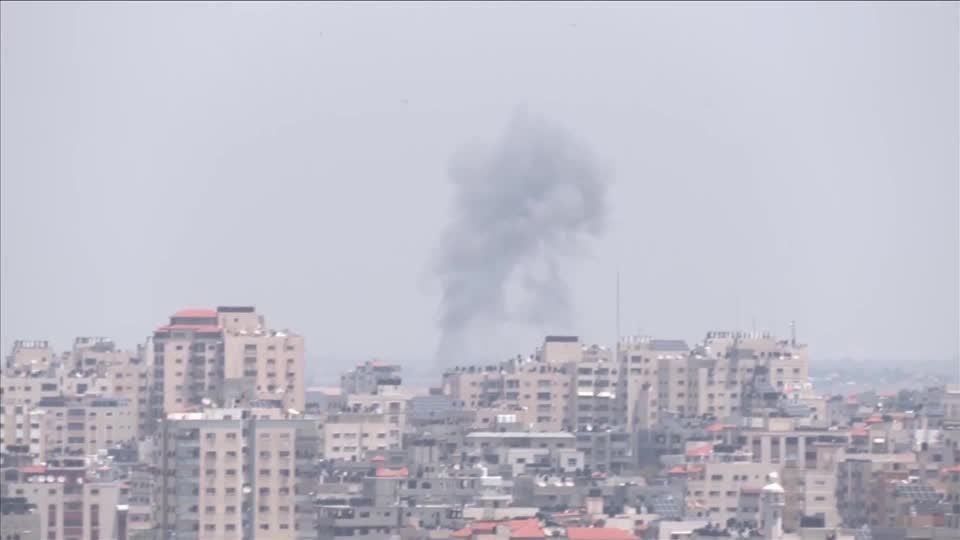 Video: Mindestens ein Toter nach weiteren israelischen Luftangriffen auf den Gazastreifen Video: Mindestens ein Toter nach weiteren israelischen Luftangriffen auf den Gazastreifen