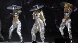 Glitzer am ganzen Leib: Die neue Show von Beyonce steht ganz im Zeichen von Weltraum und Science Fiction. 
