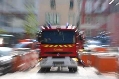 Die Befreiung der Frau wurde monatelang von der Feuerwehr in Frankreich geplant (Symbolbild)