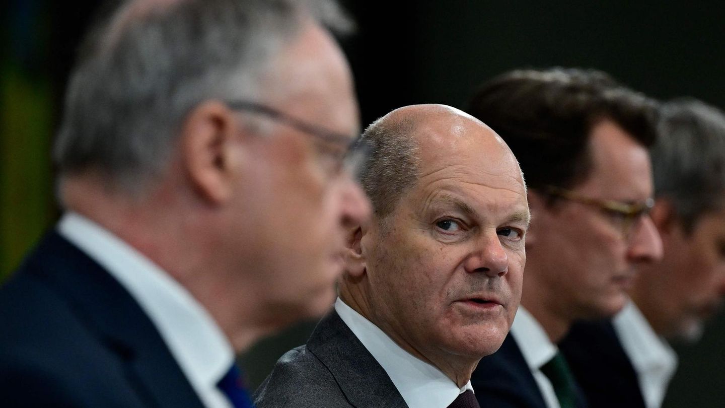 Refugee Summit: One against 16 – Scholz is the clear winner