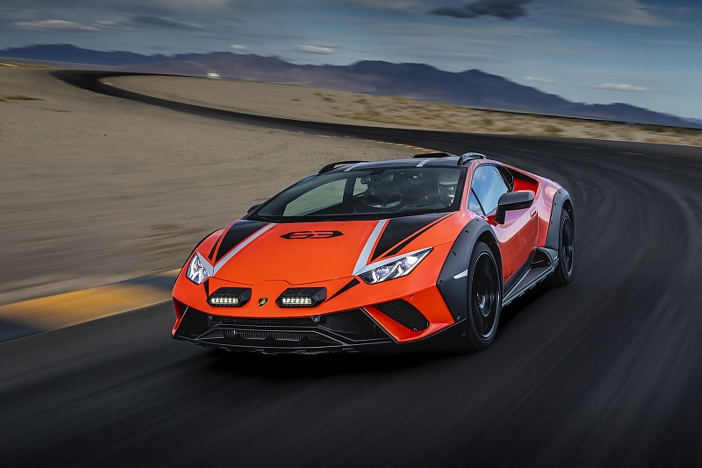 Lamborghini Sterrato