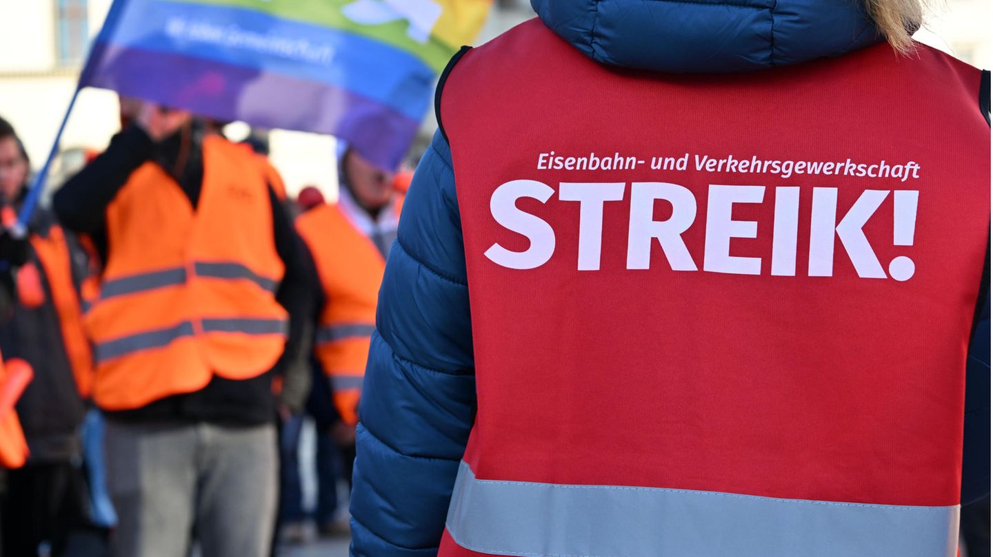 Bereits im März rief die Eisenbahn- und Verkehrsgewerkschaft ihre Mitglieder zum Warnstreik auf