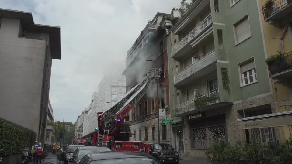 Video: Ein Verletzter bei Explosion in Mailand