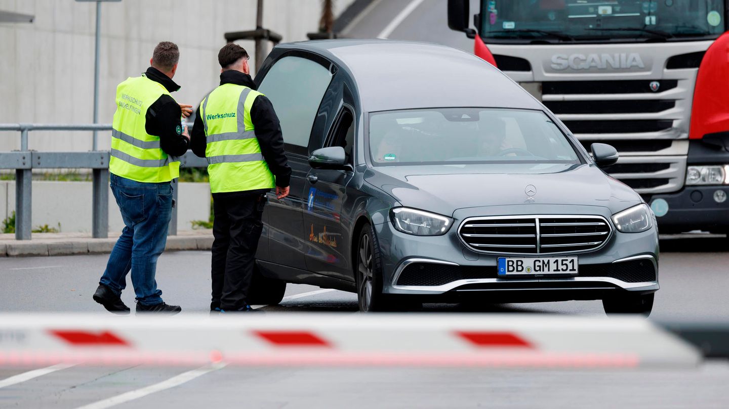 Schüsse Mercedes Sindelfingen