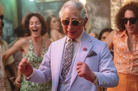 "Party like a King": Grafikdesigner lässt König Charles fetzige Party feiern – mit Hilfe von KI