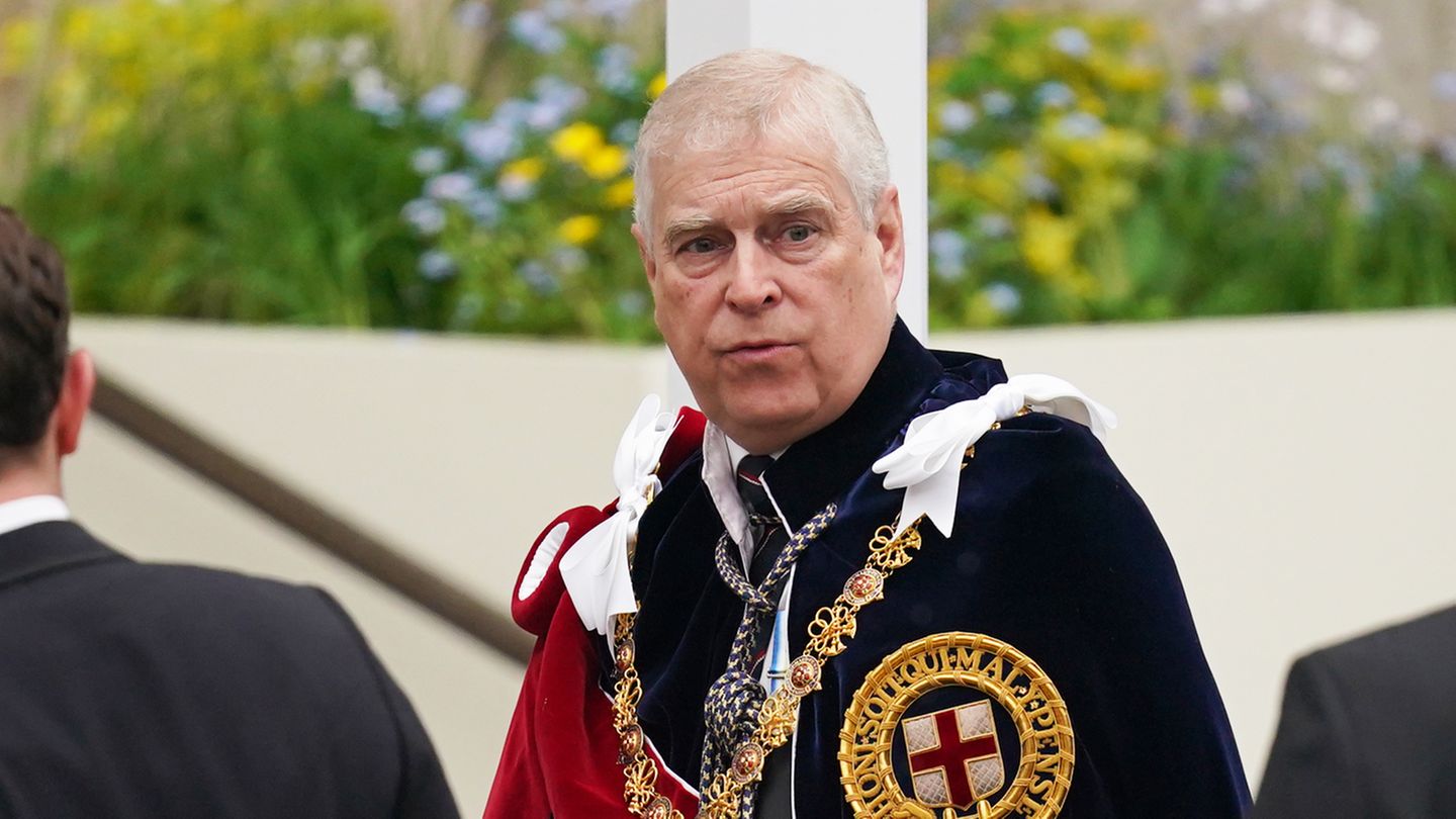 Prince Andrew does not want to vacate Royal Lodge in Windsor