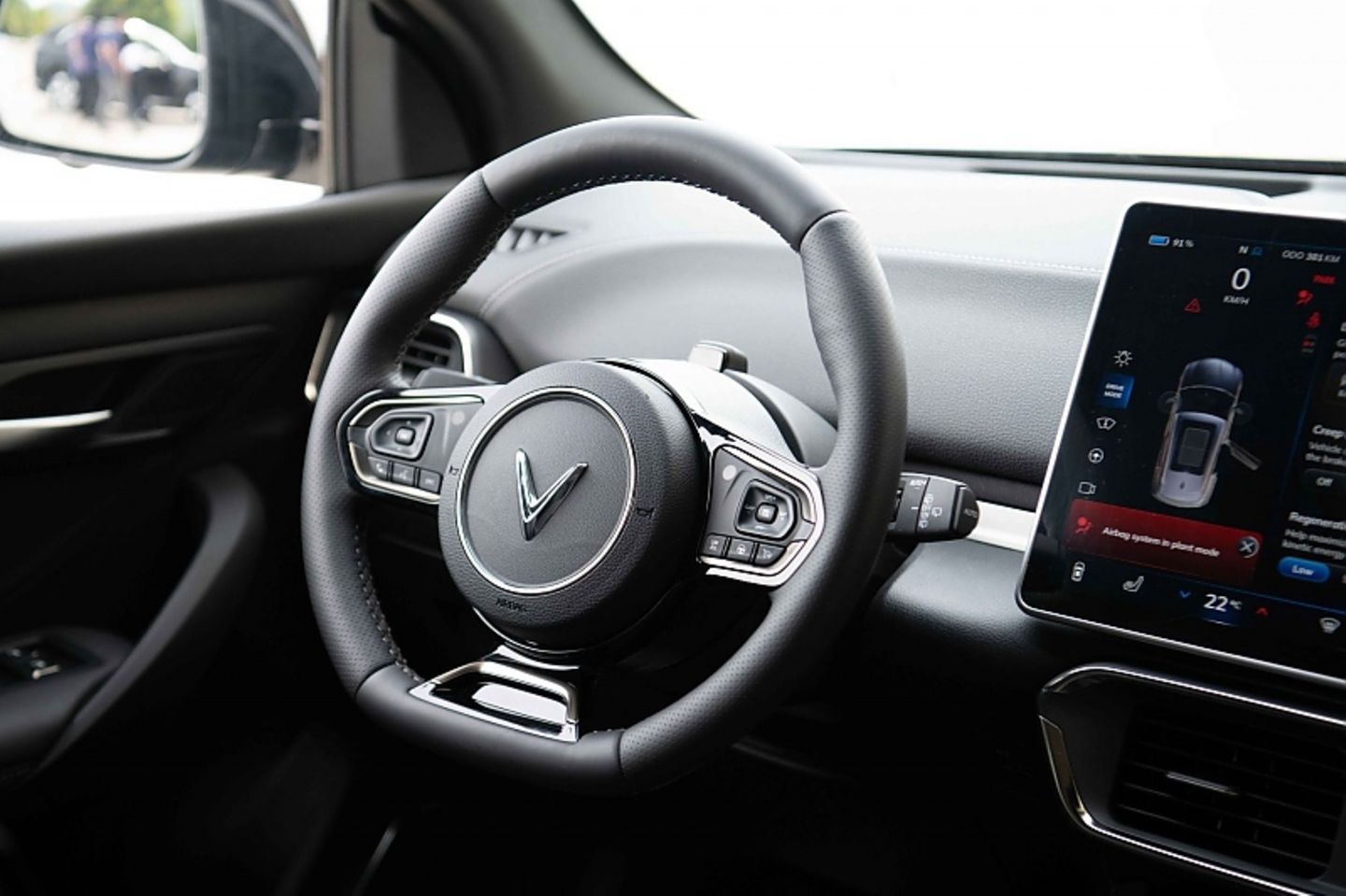 VinFast VF 8