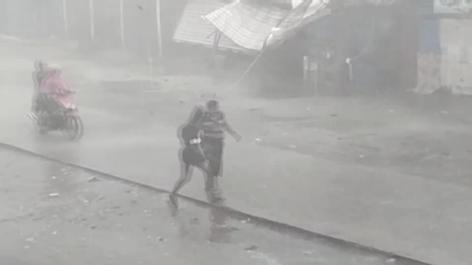 Video: Zyklon "Mocha" trifft Myanmar und Bangladesch