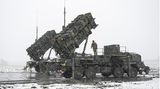 Lenkflugkörper für die Luftabwehrsysteme der Bundeswehr, wie etwa die hier gezeigte Patriot-Abschussrampe. Auch hier nennt die Bundesregierung keine Stückzahlen.
