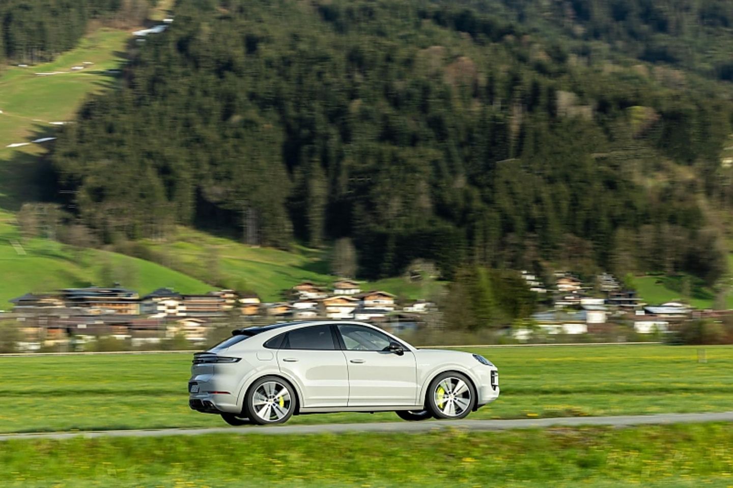 Porsche Cayenne E-Hybrid Coupé MJ 2023