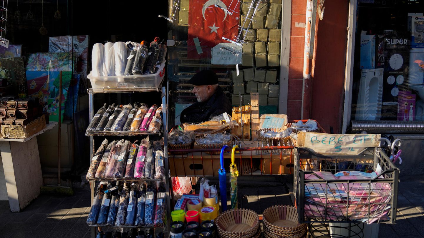 Türkiye: If Erdoğan stays, the bad economic crisis will stay too