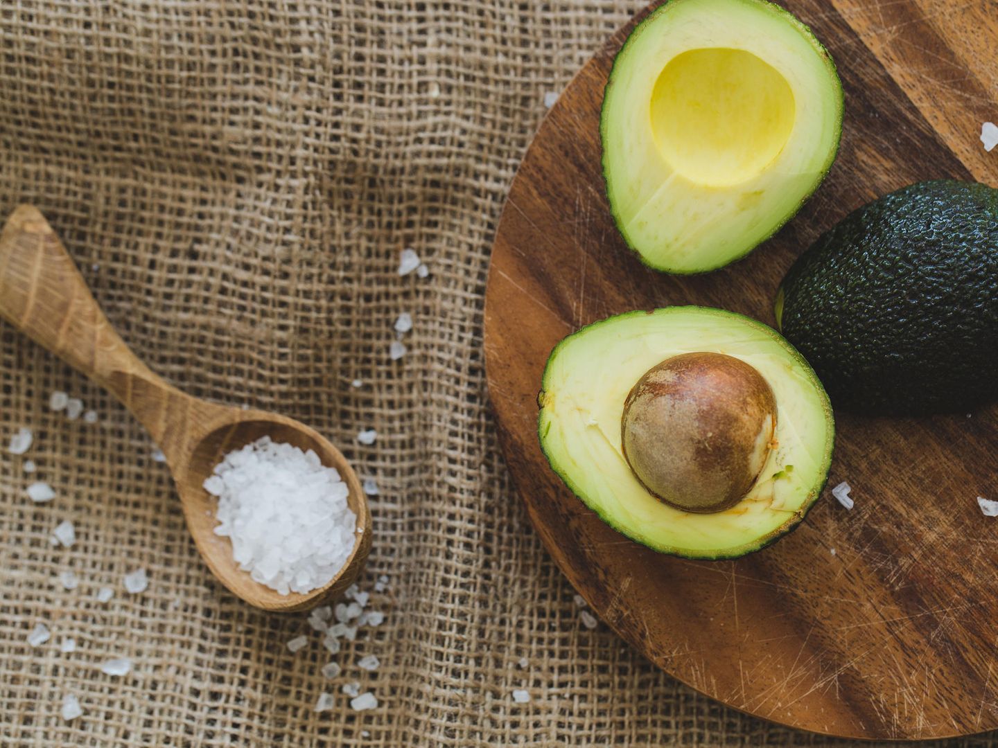 Gegrillte Avocado: So bereiten Sie das Superfood mit Fruchtsalsa zu |  STERN.de