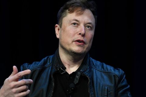 Tesla-Chef Elon Musk hat erstmals Werbepläne für sein Unternehmen