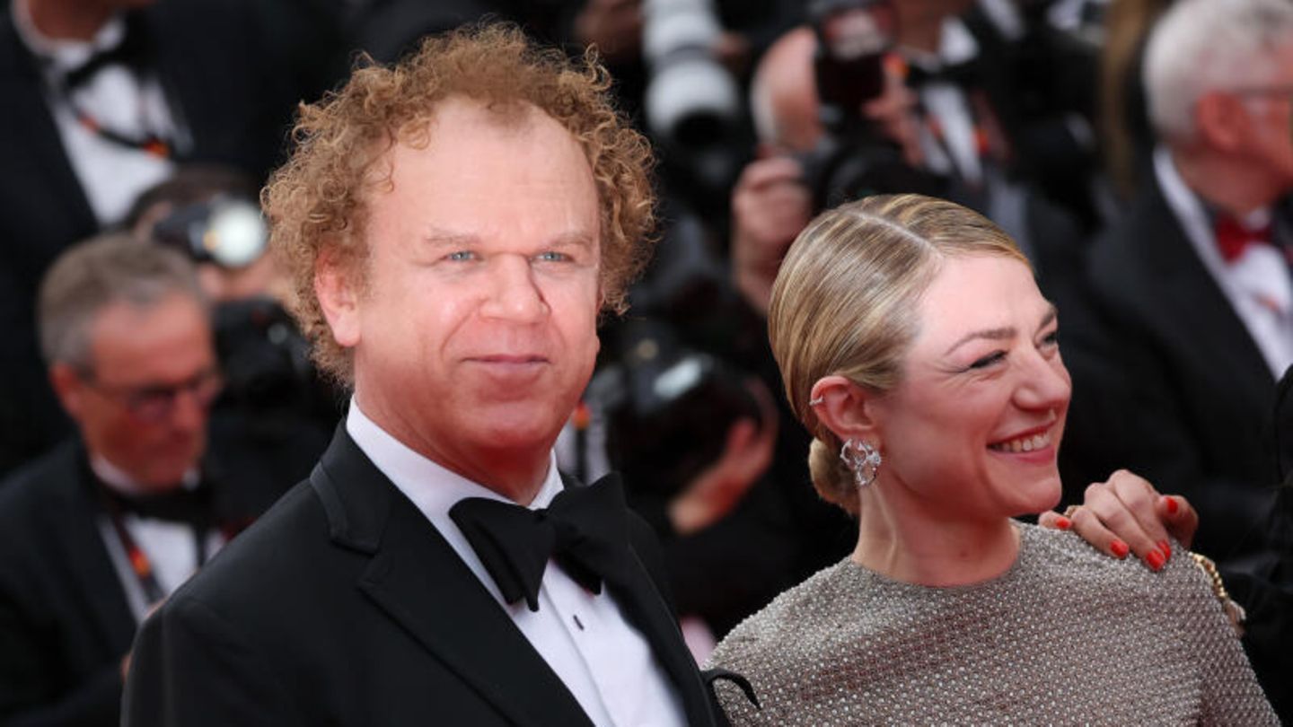 John C. Reilly und Émilie Dequenne