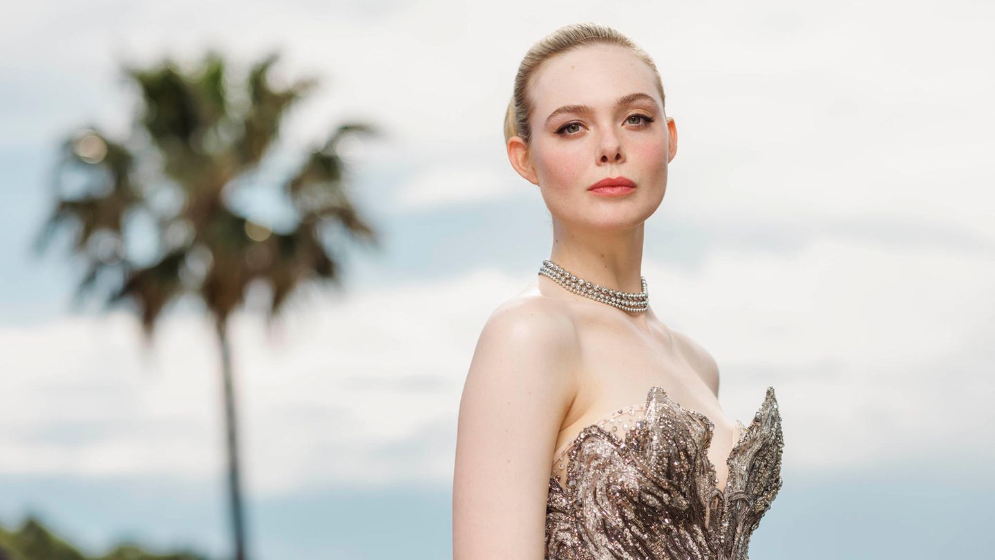 Elle Fanning
