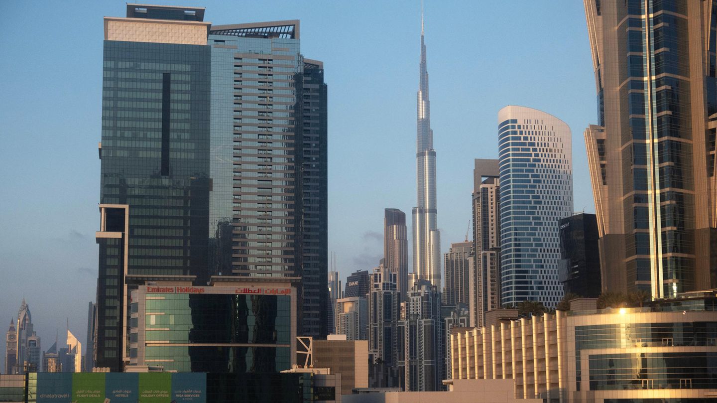 Die Stadt Dubai in den Vereinigten Arabischen Emiraten