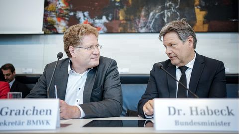Bundeswirtschaftsminister Robert Habeck (rechts) und sein ehemaliger Staatssekretär Patrick Graichen