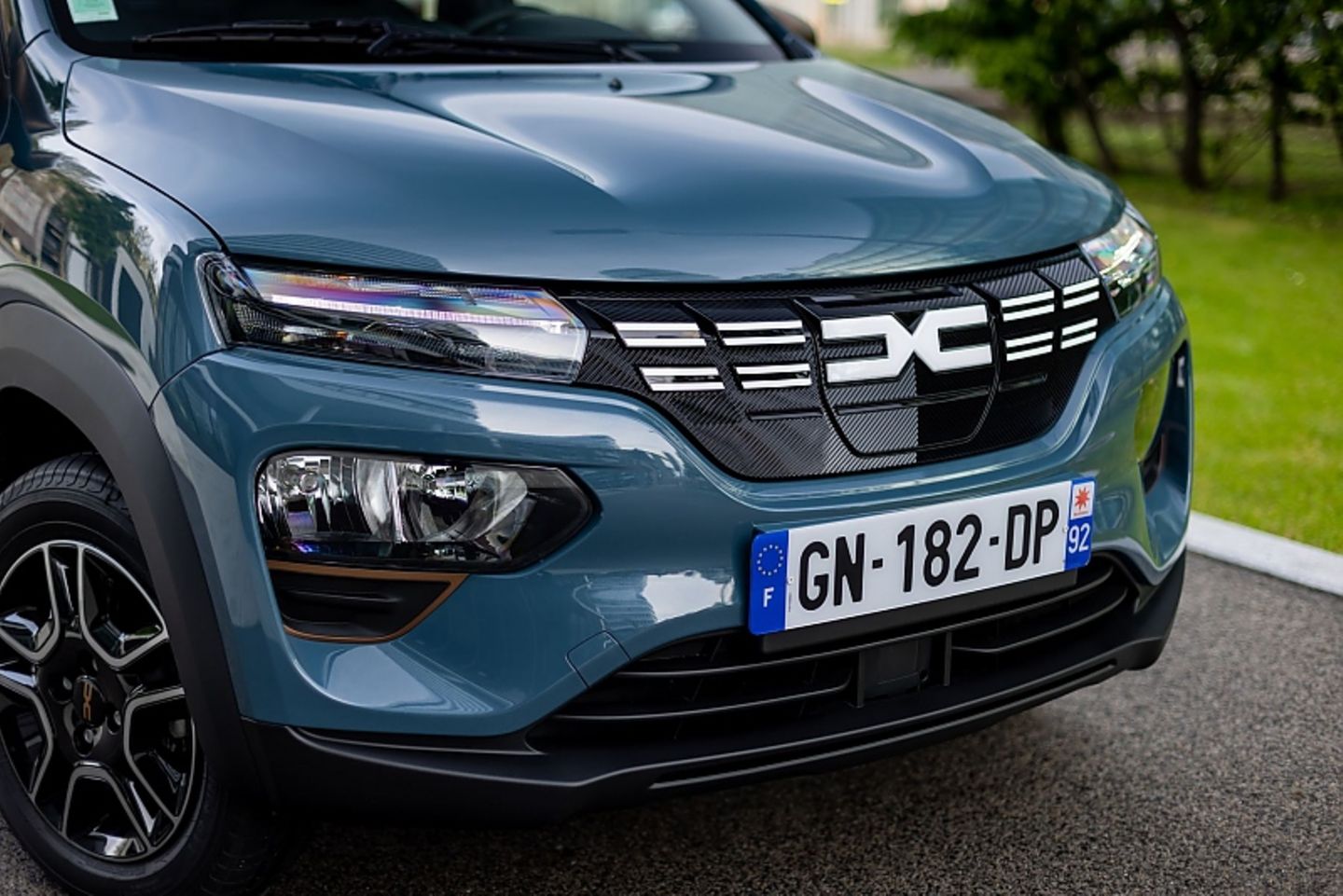 Dacia Spring Extreme Electric 65