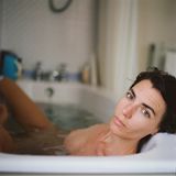 Chiara Luxardo in der Badewanne