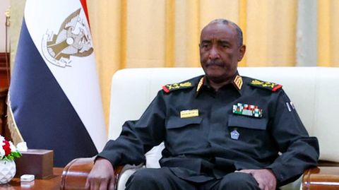 Abdel Fattah al-Burhan, Machthaber im Sudan
