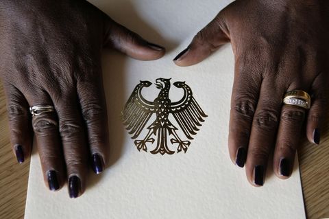 Einbürgerungsurkunde der Bundesrepublik Deutschland