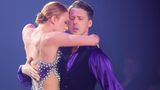 Der Tango der beiden sorgte für restlose Begeisterung. Und bescherte Anna Ermakova die volle Punktzahl.