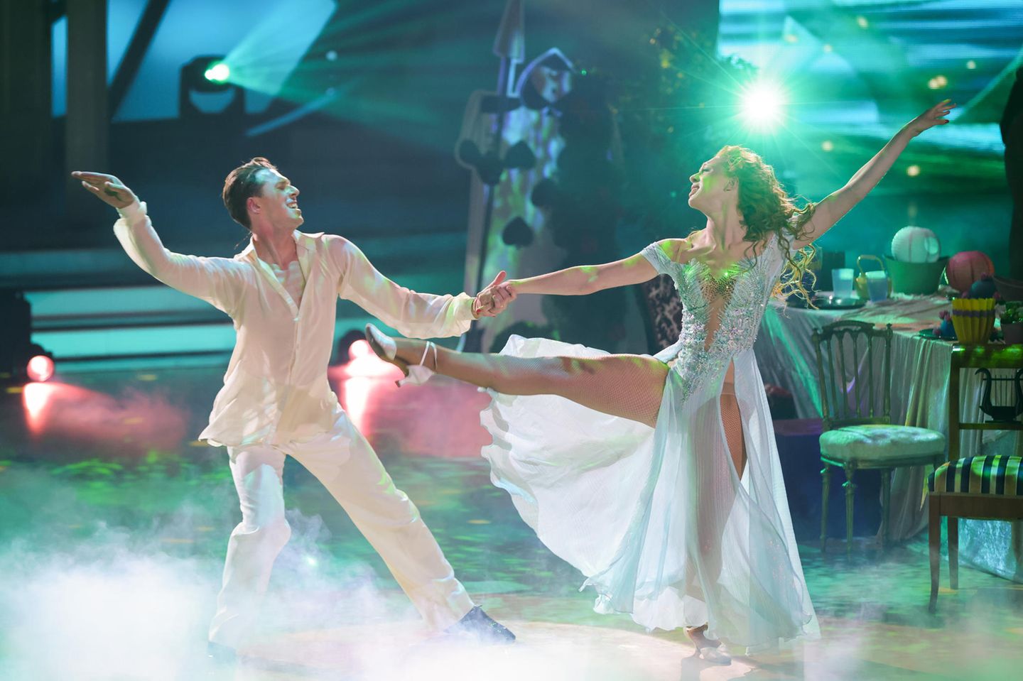 Elf Mal hat Anna Ermakova im Verlauf der Show die Höchstpunktzahl von Motsi Mabuse, Joachim Llambi und Jorge González abgesahnt – ein Rekord bei "Let's Dance". 