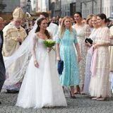 Seine Braut ist aber eine Bürgerliche. Sophie-Alexandra Evekink hat niederländisch-kanadische Wurzeln und hat sich beruflich auf Menschenrechtsthemen konzentriert. Nach ihrem Studium der Politik- und Rechtswissenschaften in London hat sie sieben Jahre für die Vereinten Nationen in New York gearbeitet, unter anderem für den Generalsekretär. 