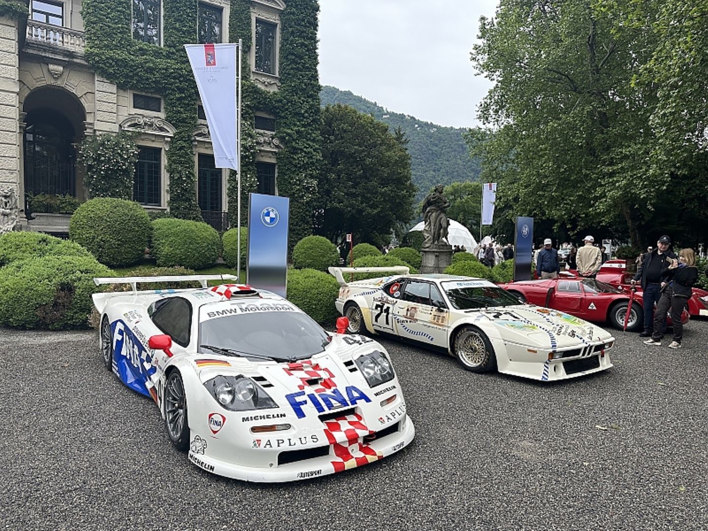 Le Mans Rennwagen an der Villa Erba