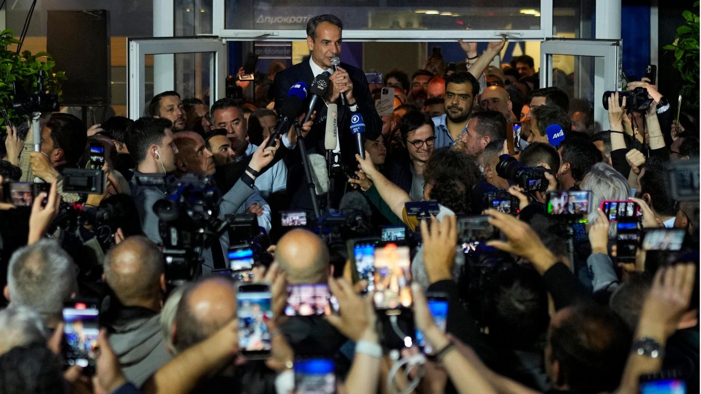 Greece: Conservatives win clearly, but not enough to govern