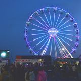 Das Riesenrad von Hannelore Hanstein aus Bremen wird von Ravenol beim 24 Stunden Rennen gesponsert. Das Europarad hat eine Höhe von 38 Metern und einen Durchmesser von 35 Metern bei einem Gewicht von 120 Tonnen. 24.000 Leds werden von Siemens PLC gesteuert.
