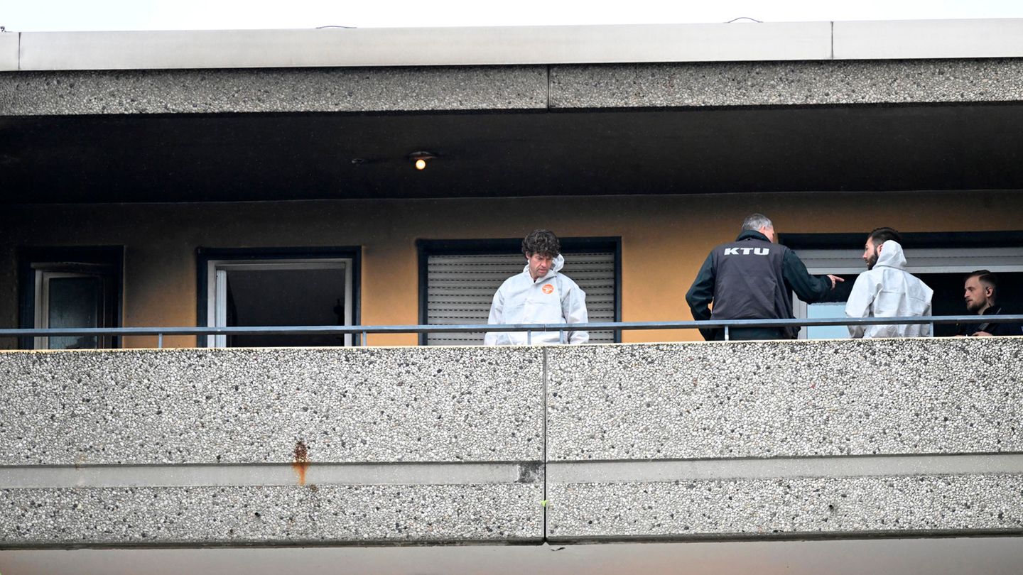 Die Tat ereignete sich im obersten Stockwerk eines Hochhauses in Ratingen