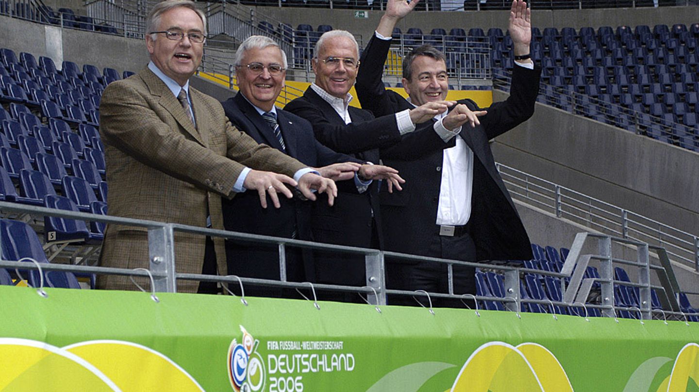 Soccer World Cup 2006: Summer Fairy Tale process is continued after all