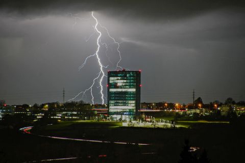 Unwetter mit Gewitter Mitte März in Esslingen (Baden-Württemberg)