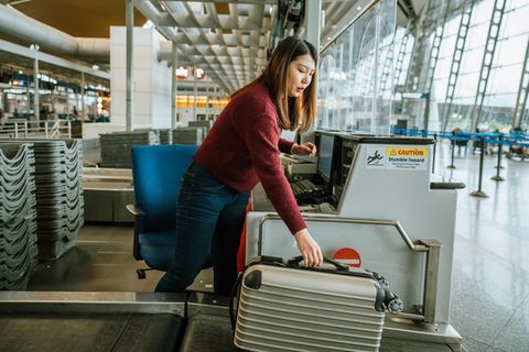 Fast alle Airlines haben Gewichtsobergrenzen für Gepäck