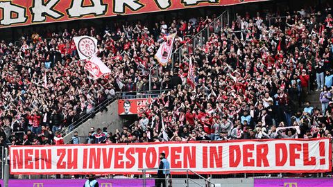 So wie die Fans des 1. FC Köln waren auch die Anhänger anderer Vereine gegen einen Investoren-Einstieg bei der DFL