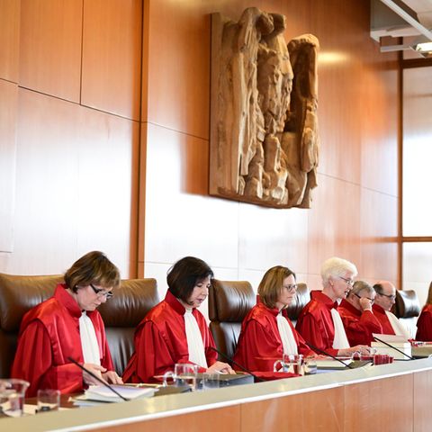 Die Richter des Zweiten Senats des Bundesverfassungsgerichts in Karlsruhe