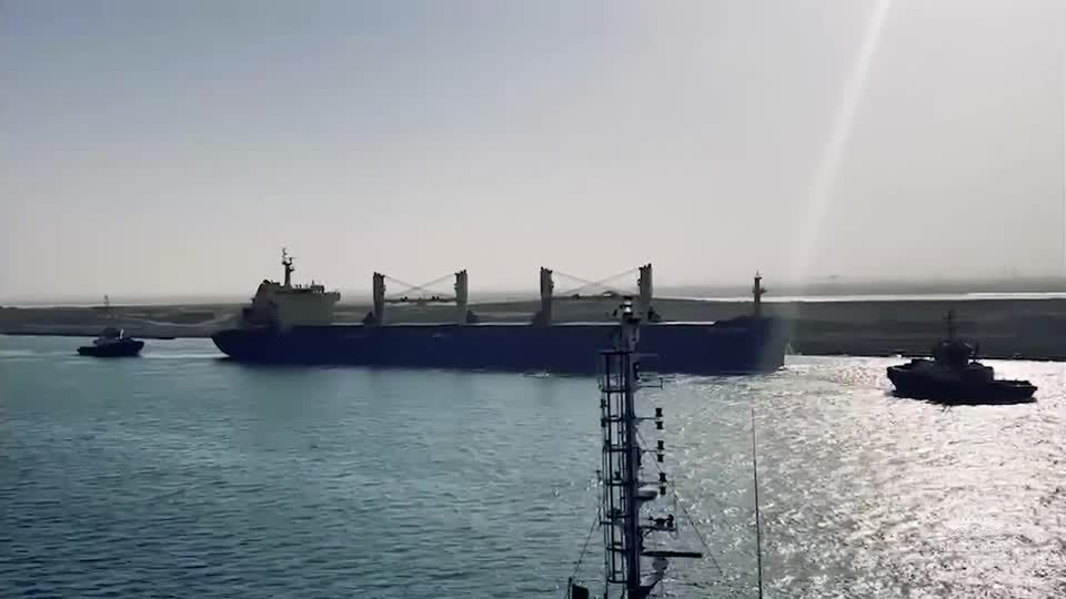 Video: Suezkanal: Havarierter Frachter wieder frei