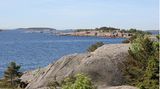 Die Granitküste bei der finnischen Stadt Hanko