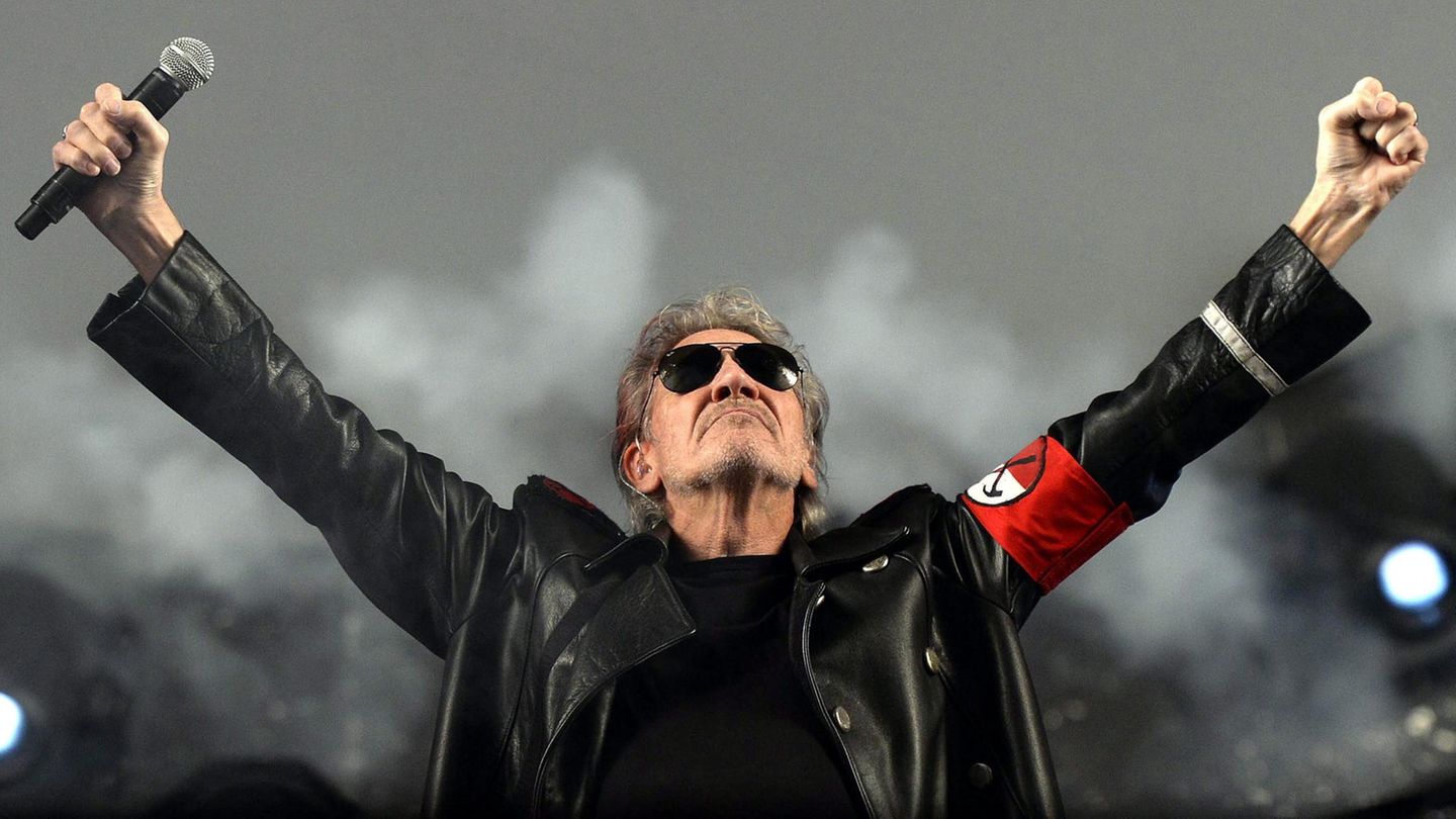 Roger Waters