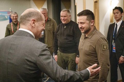 Bundeskanzler Olaf Scholz und der ukrainische Präsident Wolodymyr Selenskyj haben sich erst kürzlich getroffen. 