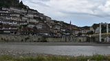 Blick auf die Stadt Berat in Albanien
