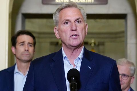 Kevin McCarthy, Sprecher des Repräsentantenhauses, gibt erstmal Entwarnung im US-Schuldenstreit. 