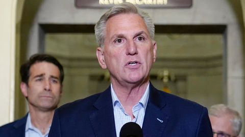 Kevin McCarthy, Sprecher des Repräsentantenhauses, gibt erstmal Entwarnung im US-Schuldenstreit. 