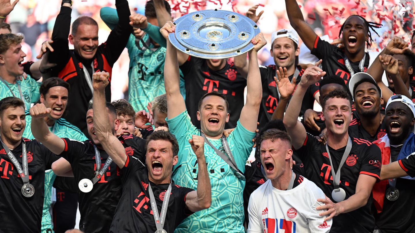 Der FC Bayern München ist bereits zum elften Mal in Folge Meister geworden. 