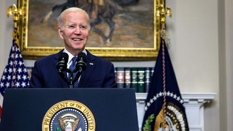 US-Präsident Joe Biden hat den Kompromiss im US-Schuldenstreit öffentlich bekanntgegeben. 