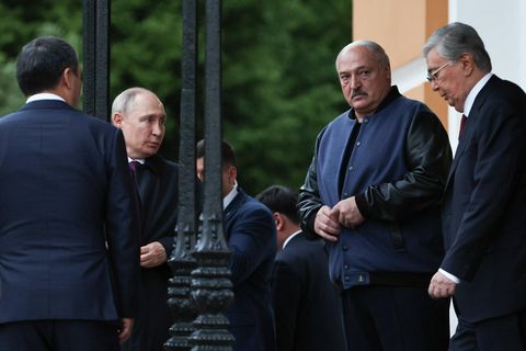 Wladimir Putin, Alexander Lukaschenko und Kassym-Schomart Tokajew beim Treffen des Eurasischen Wirtschaftsrats