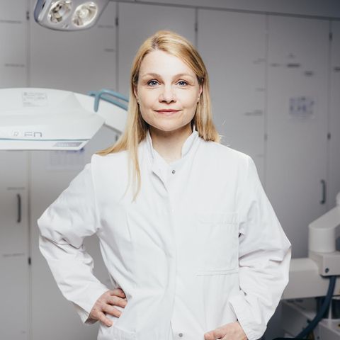 Dr. Angelika Behrens